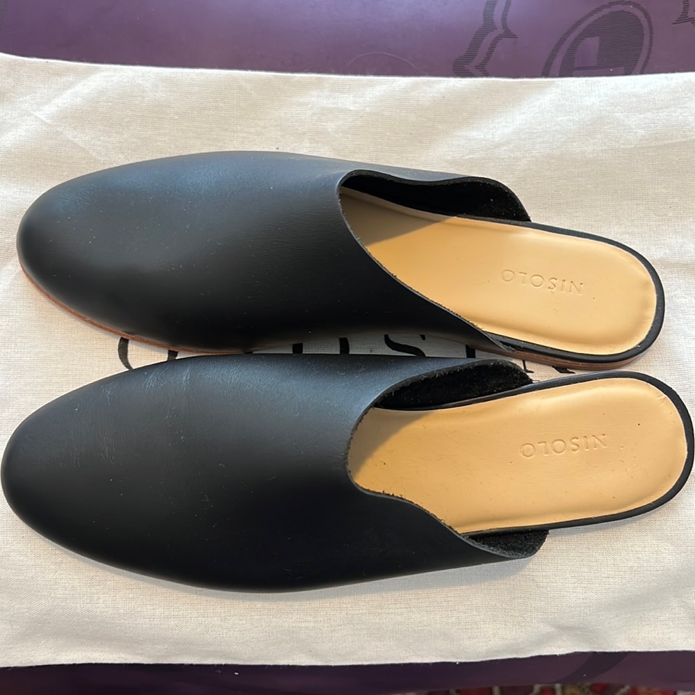 BRAND NEW unworn Nisolo Lima slip-on mule